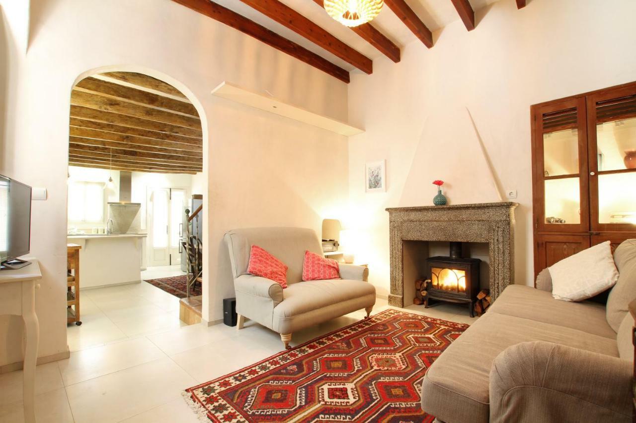 Casa Guiraud, Cosy And Welcoming Townhouse Villa Pollenca Bagian luar foto