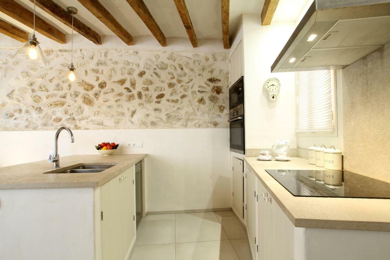 Casa Guiraud, Cosy And Welcoming Townhouse Villa Pollenca Bagian luar foto
