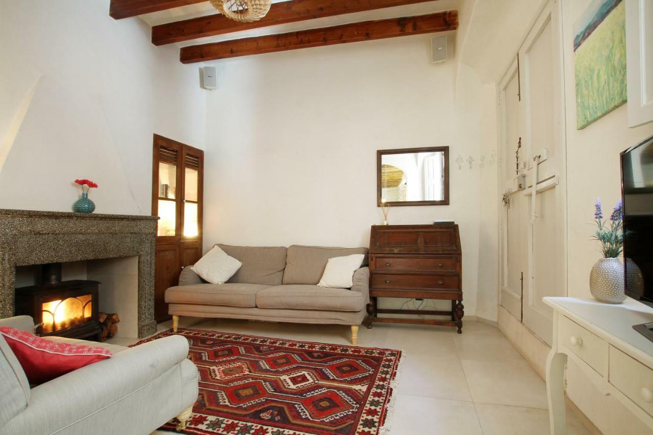 Casa Guiraud, Cosy And Welcoming Townhouse Villa Pollenca Bagian luar foto